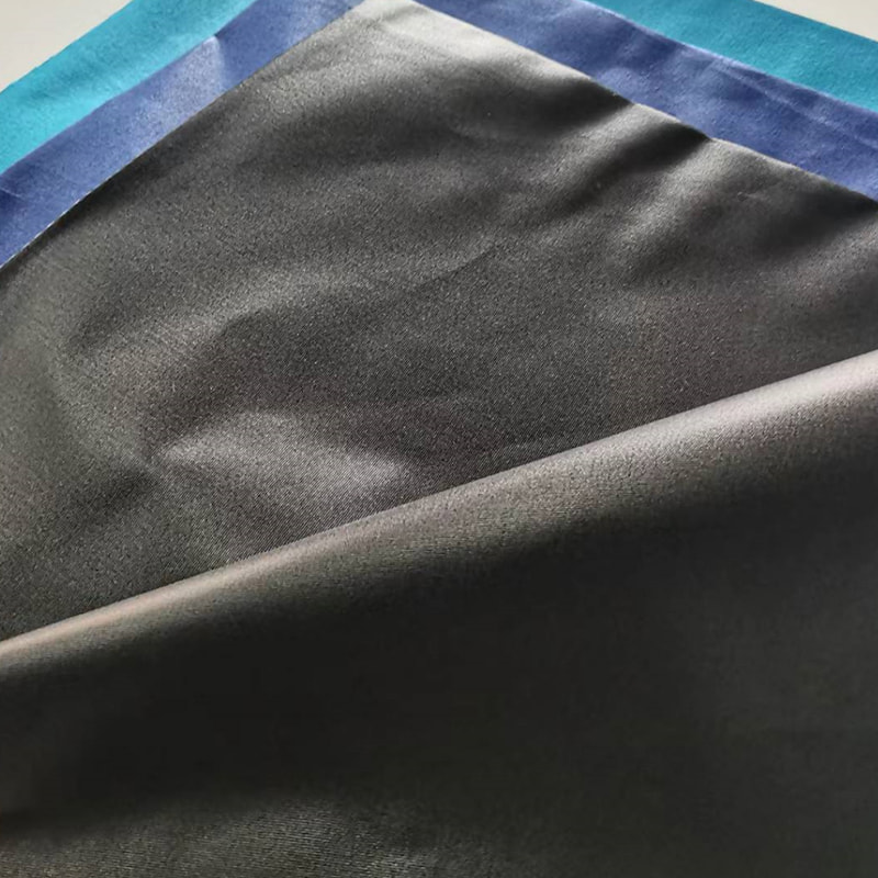 TMIE-08-1-3 Prodyšná tkanina na šaty Šířka 115CM Hmotnost 90GSM Složení Polyester Barvený hladkou leštěnou polyesterovou popelínovou tkaninou
